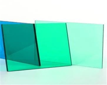 Ecran solid din policarbonat verde